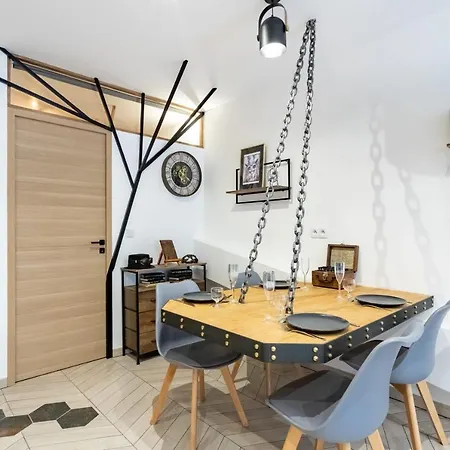 Unique And Stylish Ac Studio Downtown - Dodo Et Tartine Apartment Hyeres